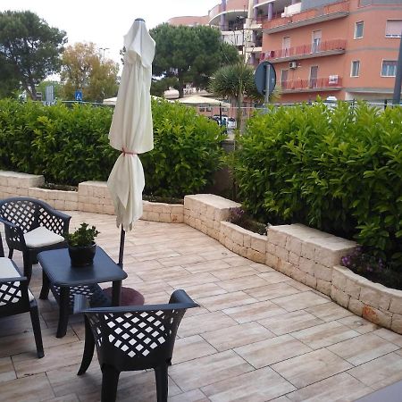 Casa Vacanze Margo' Monopoli Exterior photo